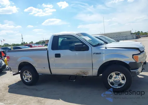 2013 Ford F-150 Xl z USA, uszkodzony, nr VIN 1FTMF1CM9DFB20984